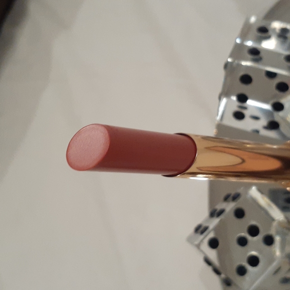 Gucci glow&care lip.color - Picture 3 of 3